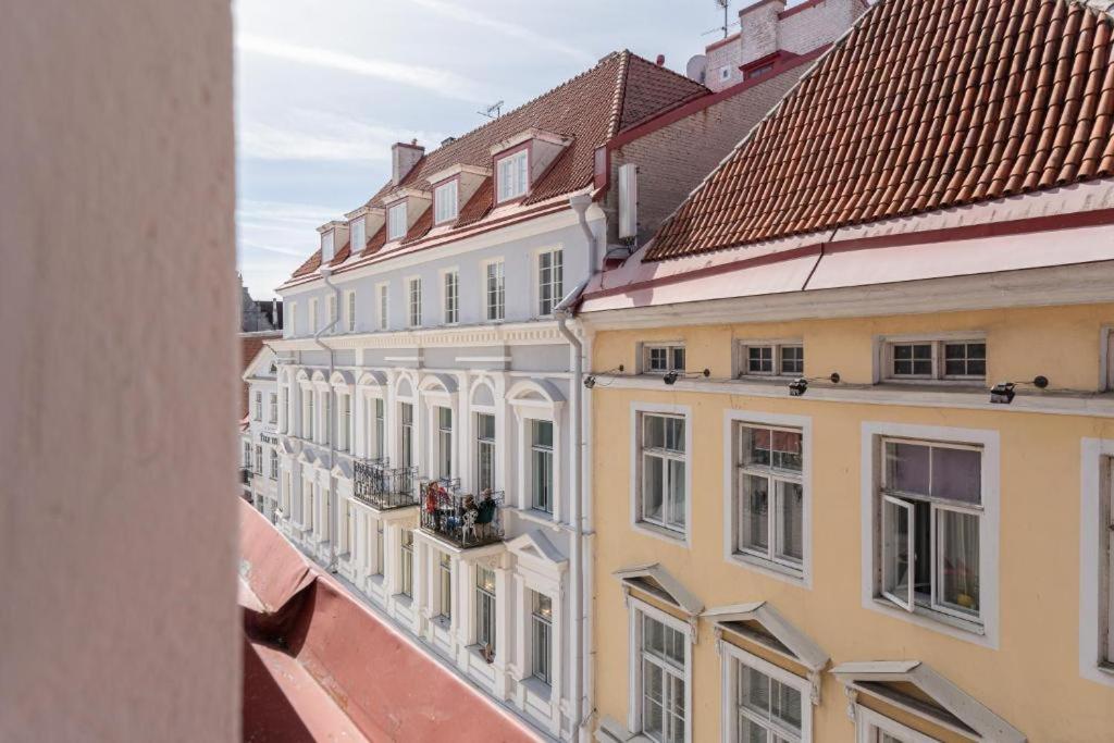 Old Town Square Residence Tallinn Exterior photo