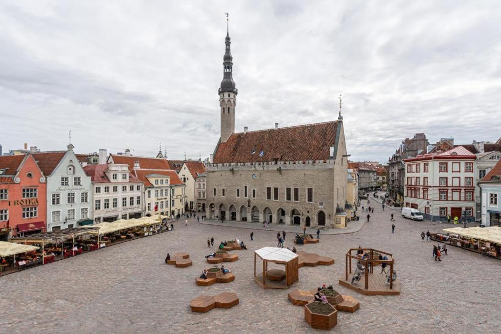 Old Town Square Residence Tallinn Exterior photo